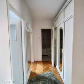 Sprzedam 3-pokojowe mieszkanie 48m2,  Sanok -  Błonie