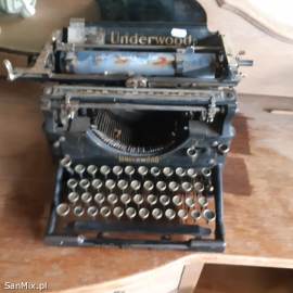Sprzedam starą zabytkową maszynę do pisania