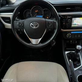 Toyota Corolla 1.  6i16v 132KM  2015